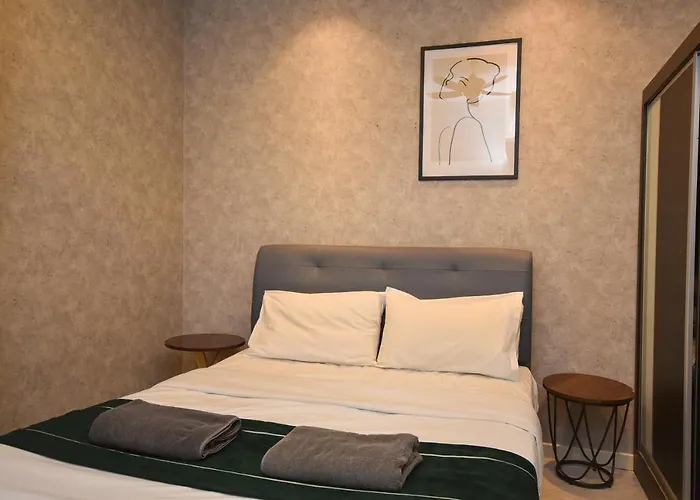 Suasana Residence By Nest Home