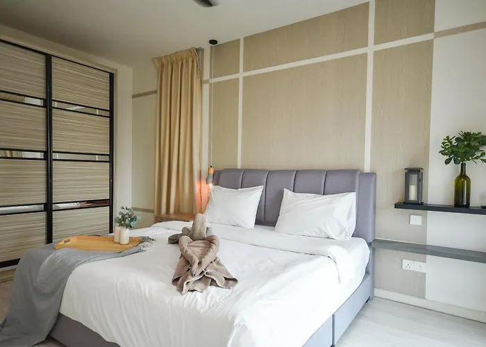 Suasana Residence By Nest Home